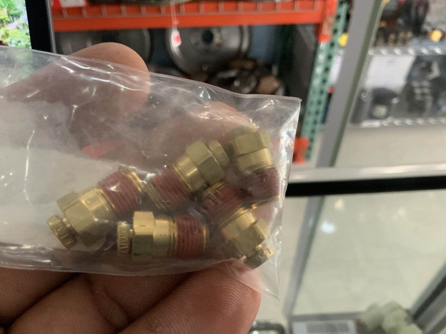 Brass DOT Connector 5/32 Tube x1/8MPT / Push Connect M-4164